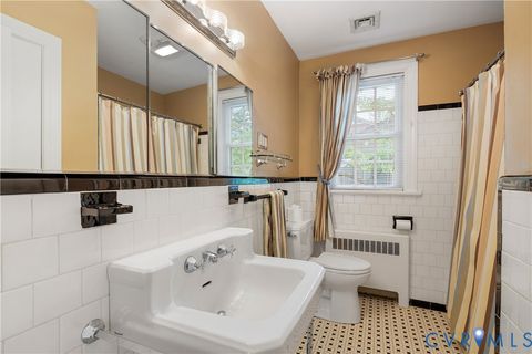 Tiny photo for 2431 Breckenridge Road, Richmond, VA 23225 (MLS # 2610593)