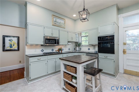 Tiny photo for 106 N Shields Avenue, Richmond, VA 23220 (MLS # 2629367)