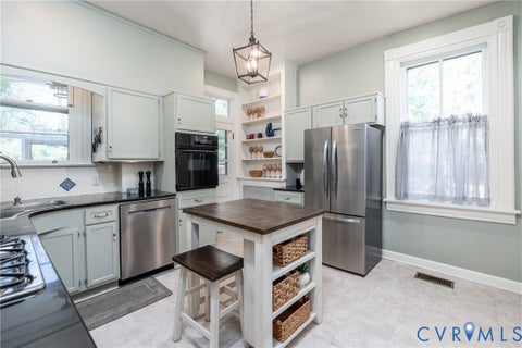 Tiny photo for 106 N Shields Avenue, Richmond, VA 23220 (MLS # 2629367)