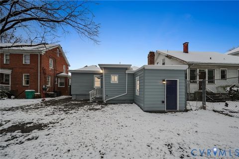 Tiny photo for 1127 W Washington Street, Petersburg, VA 23803 (MLS # 2532772)