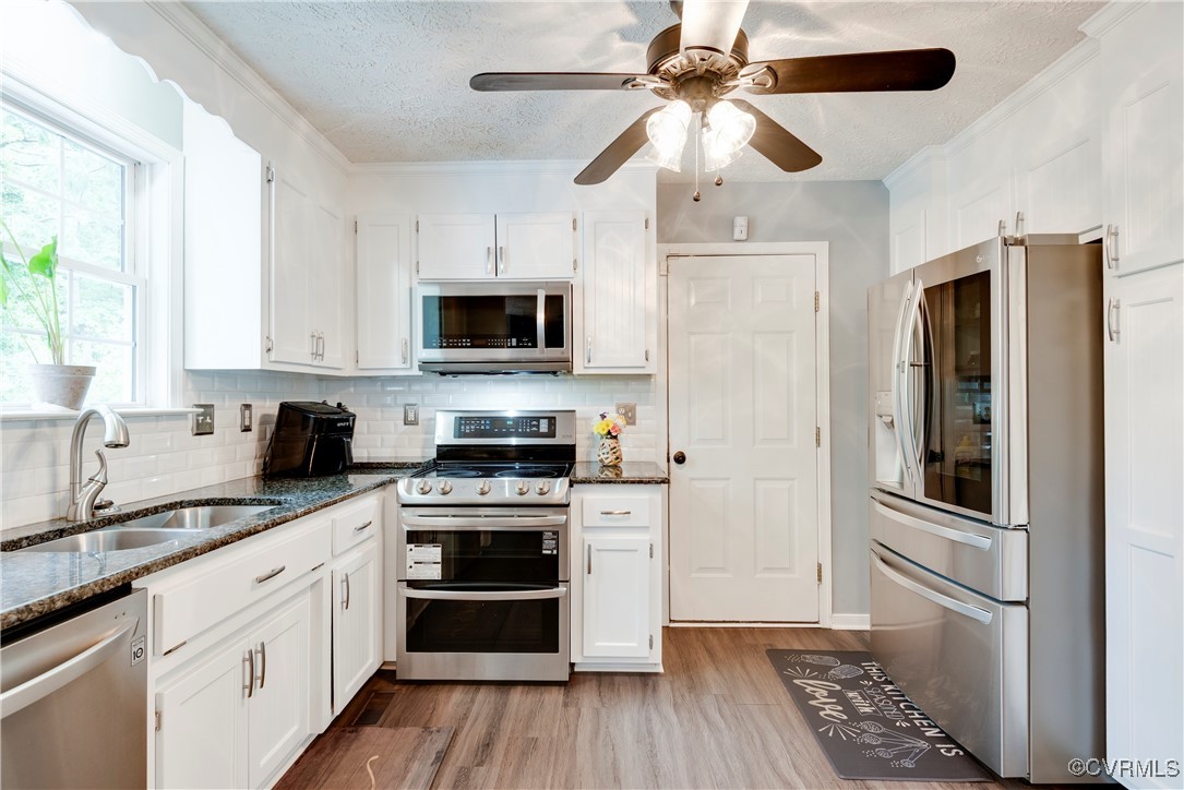 15224 Majestic Creek Drive