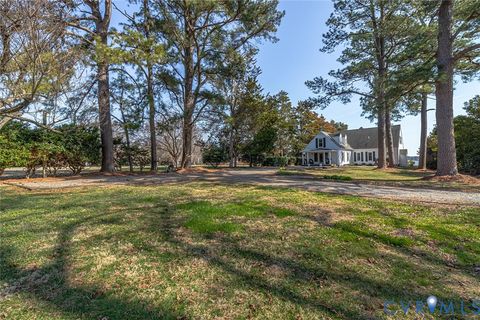 Tiny photo for 289 King Carter Lane Ln, Weems, VA 22576 (MLS # 2604859)
