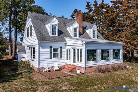 Tiny photo for 289 King Carter Lane Ln, Weems, VA 22576 (MLS # 2604859)