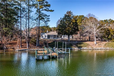 A home in Weems