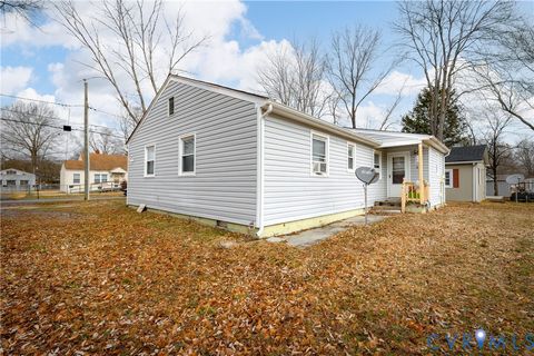 Tiny photo for 3308 Freeman Street, Hopewell, VA 23860 (MLS # 2602867)