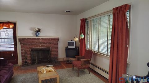 Tiny photo for 318 St Matthew Street, Petersburg, VA 23803 (MLS # 2606143)