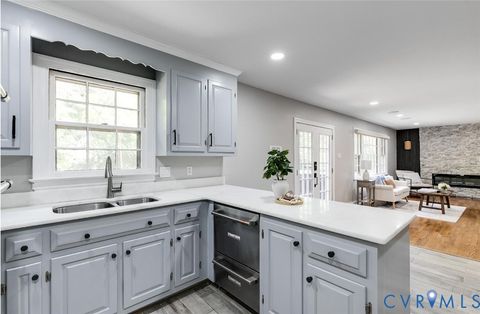 Tiny photo for 118 Willway Drive, Manakin Sabot, VA 23103 (MLS # 2618383)