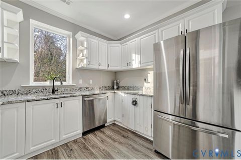 Tiny photo for 914 N 4th Street, Richmond, VA 23219 (MLS # 2601115)