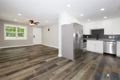Tiny photo for 1416 Grant Avenue, Petersburg, VA 23803 (MLS # 2611335)