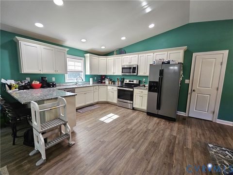 Tiny photo for 3286 Ranson Road, Dillwyn, VA 23936 (MLS # 2529247)