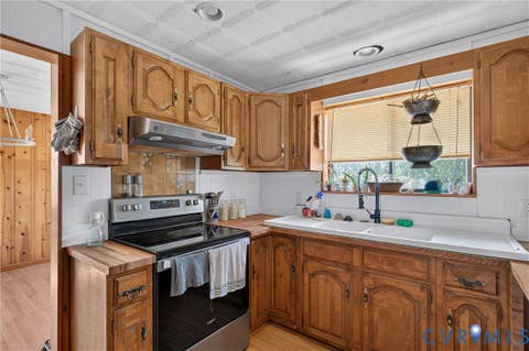 Tiny photo for 7192 S James River Highway, Buckingham, VA 23921 (MLS # 2622878)