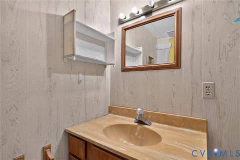 Tiny photo for 7192 S James River Highway, Buckingham, VA 23921 (MLS # 2622878)