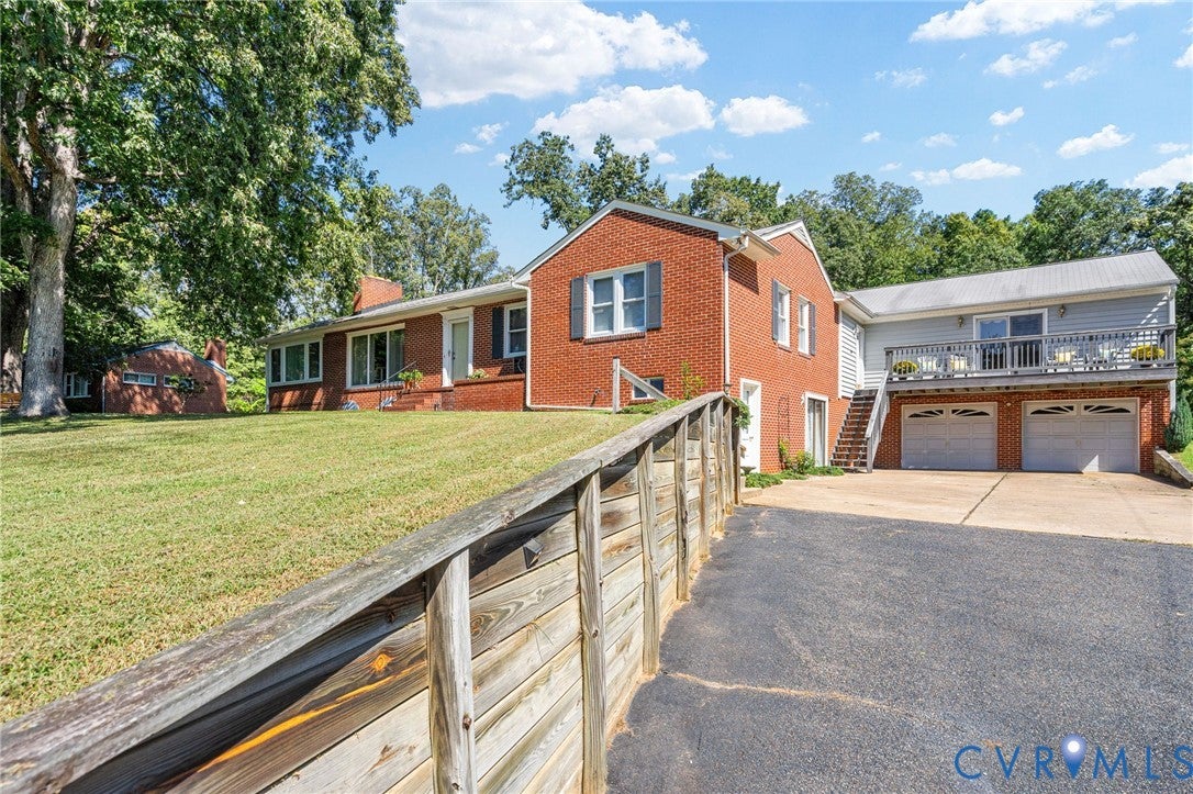 4411 Hopkins Road