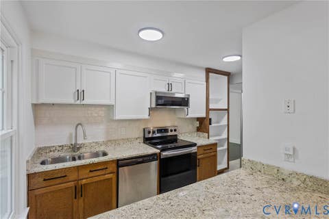 Tiny photo for 16 Brandywine Court, Colonial Heights, VA 23834 (MLS # 2621947)
