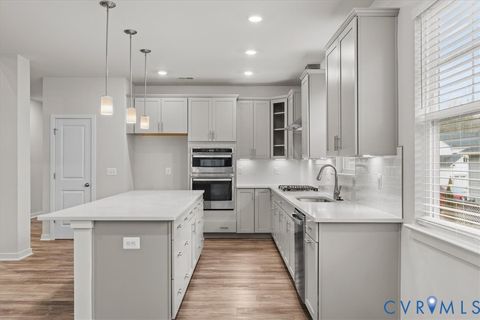 Tiny photo for 9213 Moldova Road, Chesterfield, VA 23832 (MLS # 2605385)