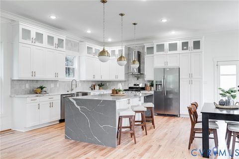Tiny photo for 2903 Brook Road, Richmond, VA 23220 (MLS # 2614221)