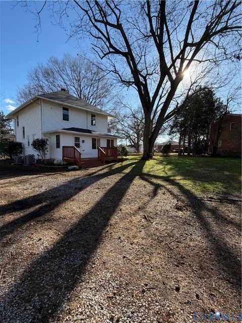Tiny photo for 3315 Virginia Street, Hopewell, VA 23860 (MLS # 2533375)
