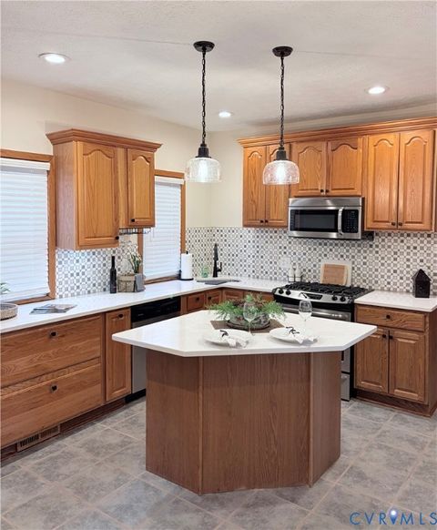 Tiny photo for 3315 Virginia Street, Hopewell, VA 23860 (MLS # 2533375)