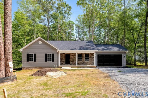 Photo of 226 Sea Cliff Drive, Ruther Glen, VA 22546 (MLS # 2619526)
