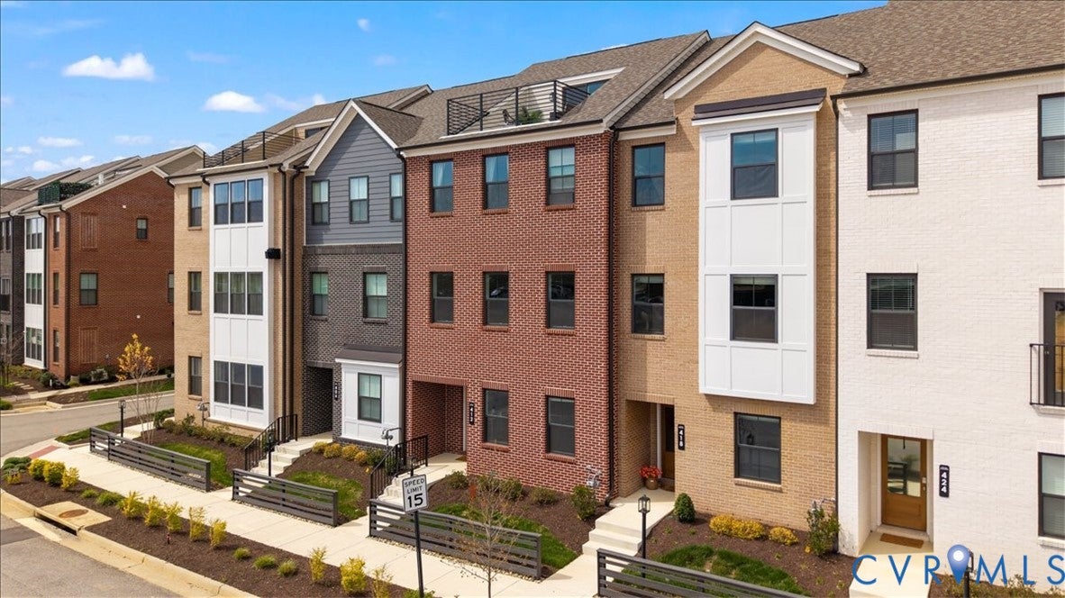 412 Quiet Breeze Alley