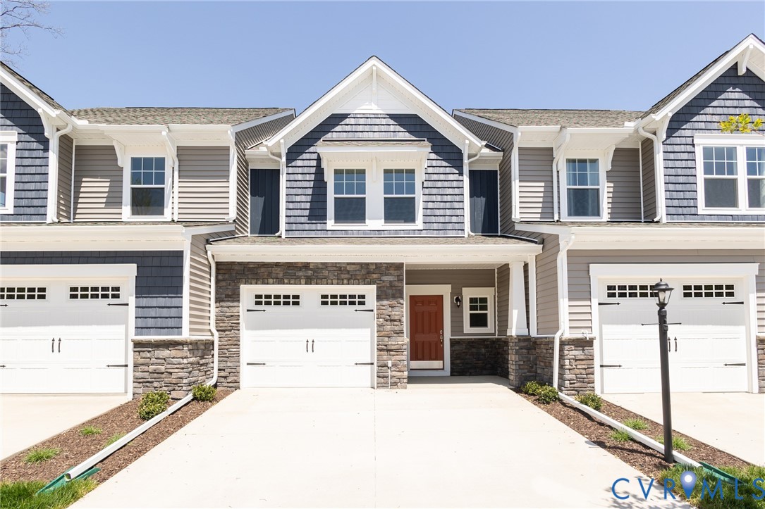 18775 Palisades Ridge