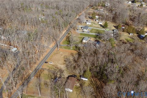 Tiny photo for 10010 Cool Spring Road, Mechanicsville, VA 23116 (MLS # 2601895)