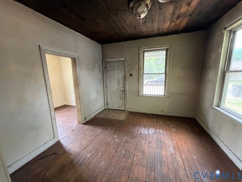 Tiny photo for 223 S 11th Avenue, Hopewell, VA 23860 (MLS # 2610396)