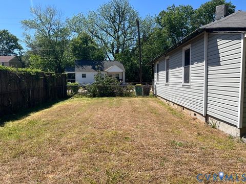 Tiny photo for 223 S 11th Avenue, Hopewell, VA 23860 (MLS # 2610396)