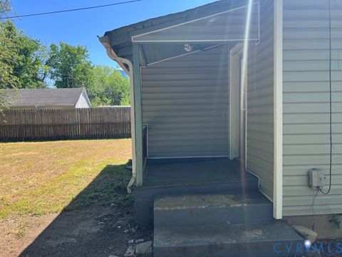 Tiny photo for 223 S 11th Avenue, Hopewell, VA 23860 (MLS # 2610396)