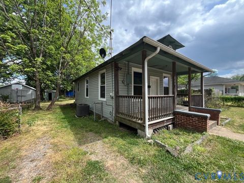 Tiny photo for 223 S 11th Avenue, Hopewell, VA 23860 (MLS # 2610396)