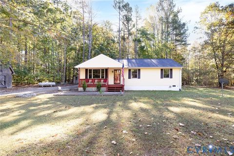 Photo of 12111 Aliff Drive, Church Road, VA 23833 (MLS # 2529762)
