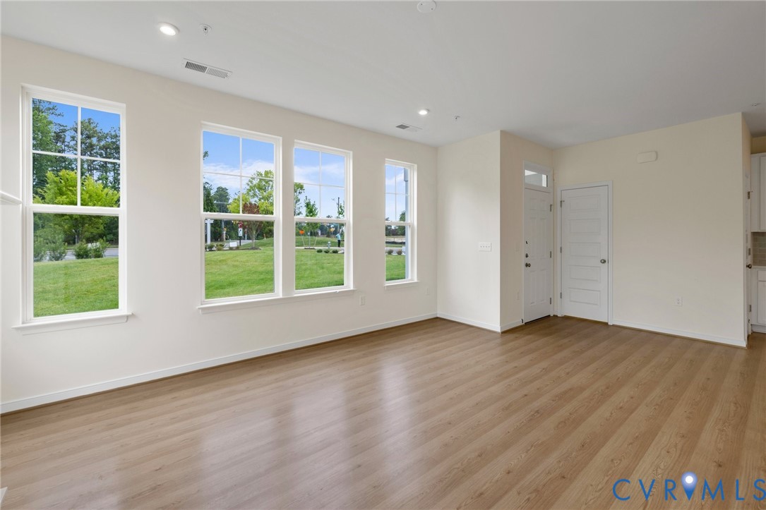 5313 Twisting Vine Lane 105