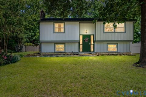 Tiny photo for 2120 Unicorn Lane, Midlothian, VA 23235 (MLS # 2612655)