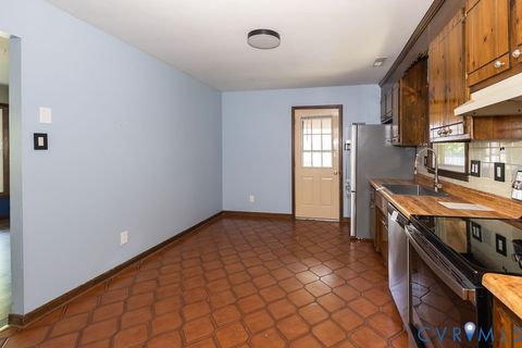 Tiny photo for 9323 Edington Drive, North Chesterfield, VA 23237 (MLS # 2618921)