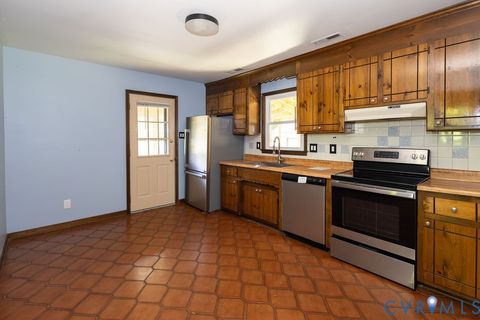 Tiny photo for 9323 Edington Drive, North Chesterfield, VA 23237 (MLS # 2618921)