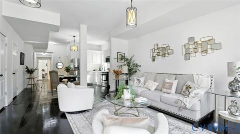 Tiny photo for 622 Grove Avenue, Petersburg, VA 23803 (MLS # 2610766)