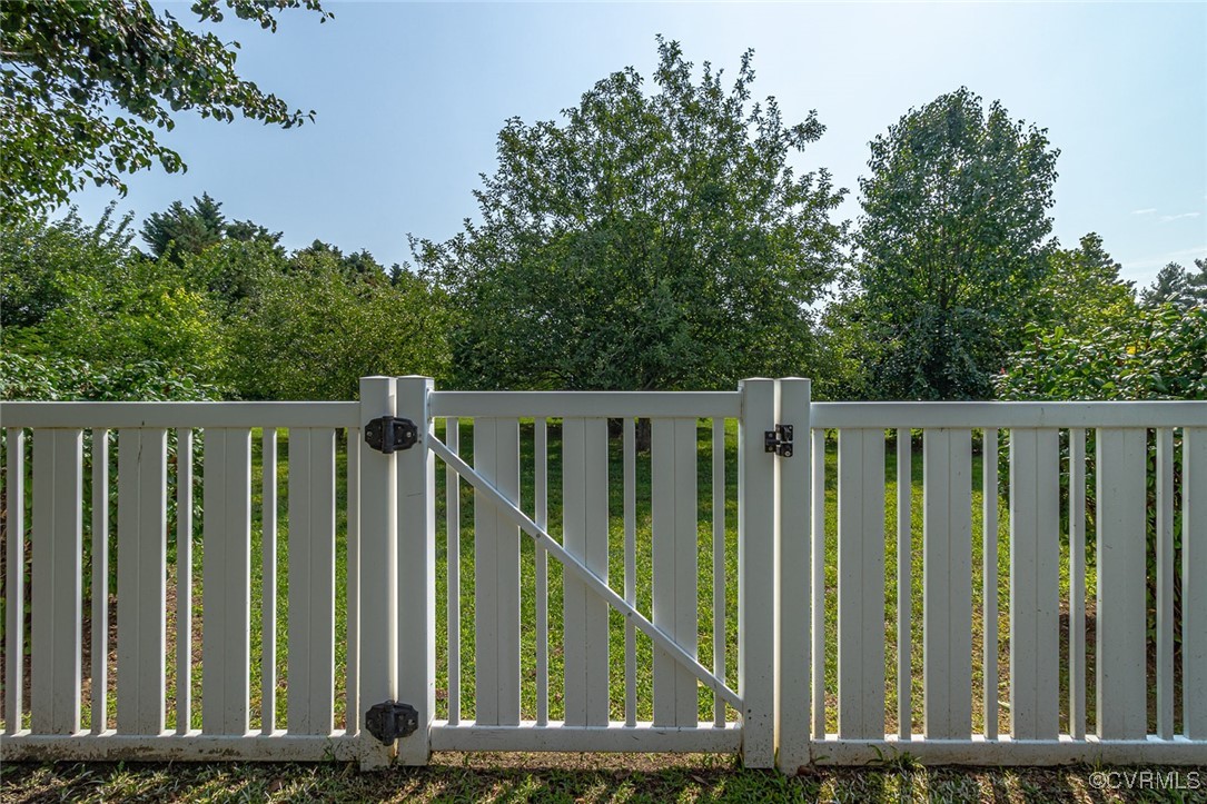 Farnham, Virginia 22460, United States, 3 Bedrooms Bedrooms, ,2 BathroomsBathrooms,Residential,Active,163035