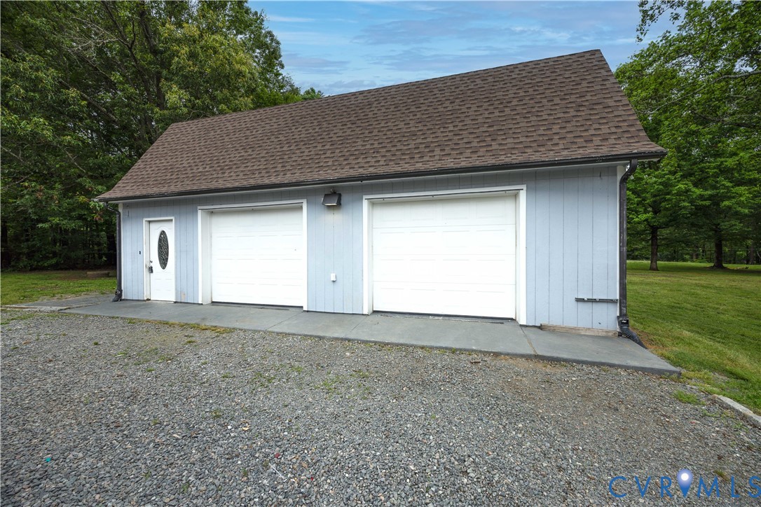 5 Walters Way