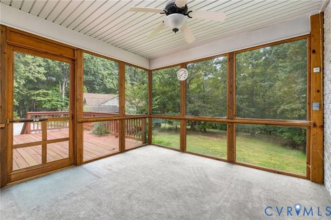 Tiny photo for 20 Breezewood Road, Boydton, VA 23917 (MLS # 2527184)