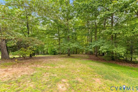 Tiny photo for 20 Breezewood Road, Boydton, VA 23917 (MLS # 2527184)