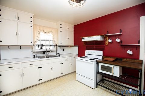 Tiny photo for 4996 Farmville Road, Farmville, VA 23901 (MLS # 2604318)