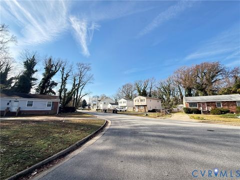 Tiny photo for 212 W Sherwood Avenue, Hampton, VA 23663 (MLS # 2533526)