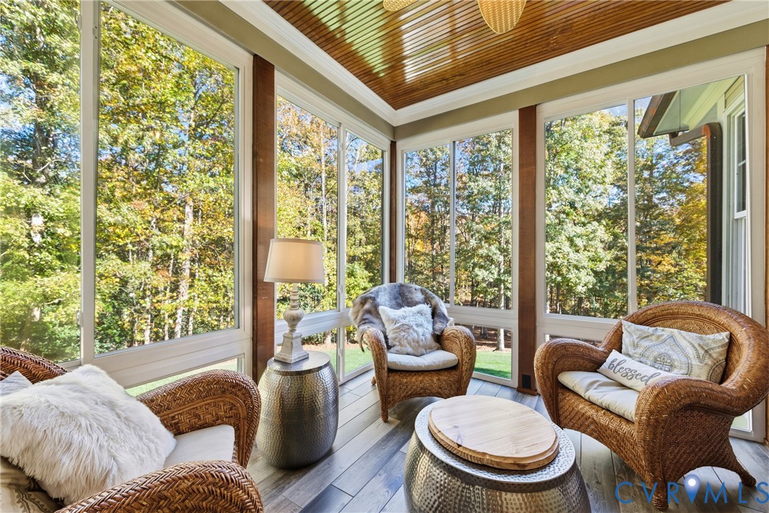 1630 Fallen Timber Trail