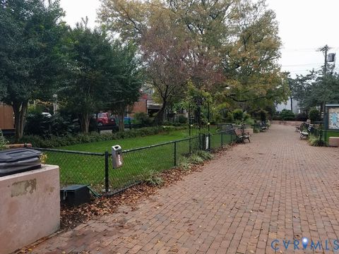 Tiny photo for 416 Strawberry Street, Richmond, VA 23220 (MLS # 2529789)