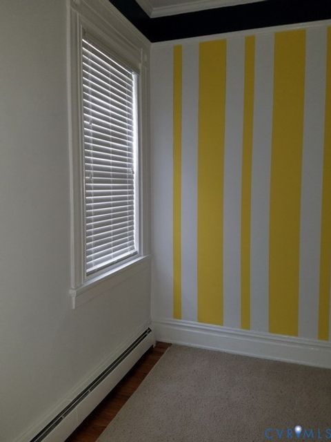 Tiny photo for 416 Strawberry Street, Richmond, VA 23220 (MLS # 2529789)