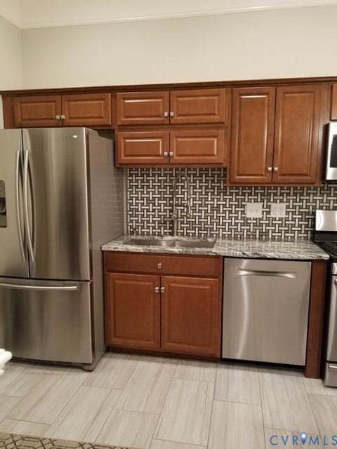 Tiny photo for 416 Strawberry Street, Richmond, VA 23220 (MLS # 2529789)