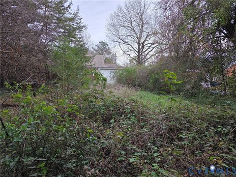 Tiny photo for 1730 Gross Avenue, Richmond, VA 23224 (MLS # 2532826)