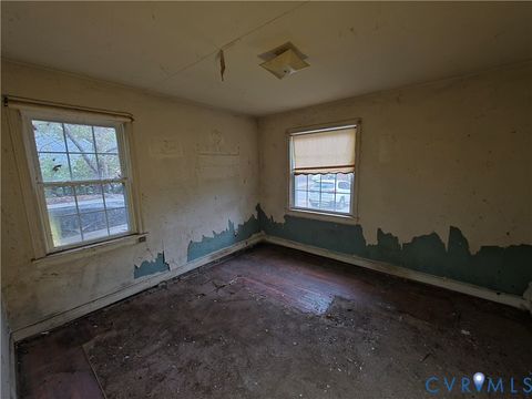 Tiny photo for 1730 Gross Avenue, Richmond, VA 23224 (MLS # 2532826)