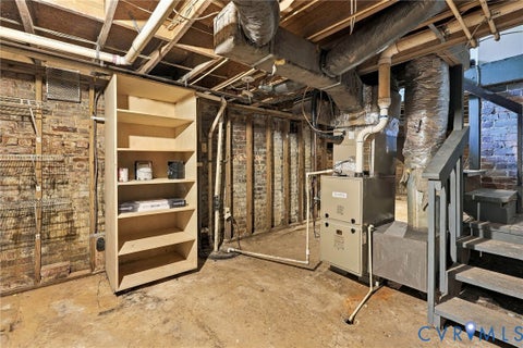 Tiny photo for 1911 3rd Avenue, Richmond, VA 23222 (MLS # 2628537)