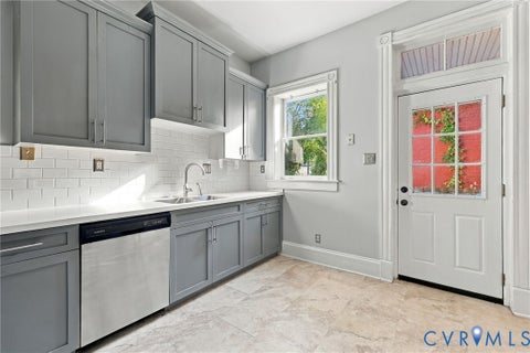 Tiny photo for 1911 3rd Avenue, Richmond, VA 23222 (MLS # 2628537)